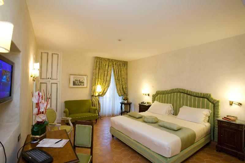 فندق رومافي  فندق دونا كاميلا سافيلي المظهر الخارجي الصورة